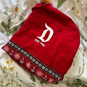 disneyland christmas spirit jersey xs